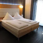 فندق Plaza هايلبرون