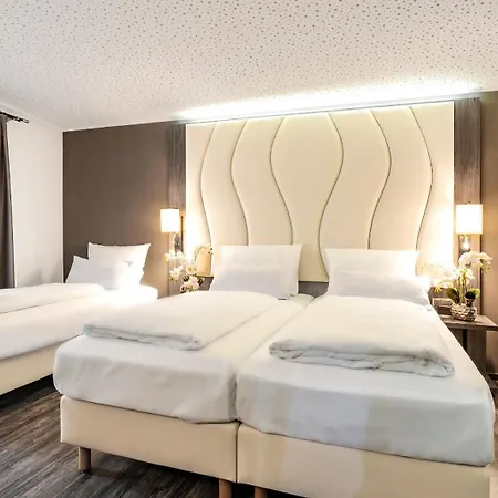 Plaza Χαϊλμπρόν