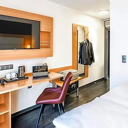 Plaza Hotel Heilbronn