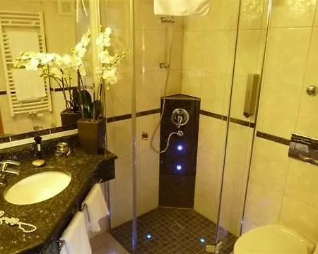 Hotel Western Am Kastell 3*