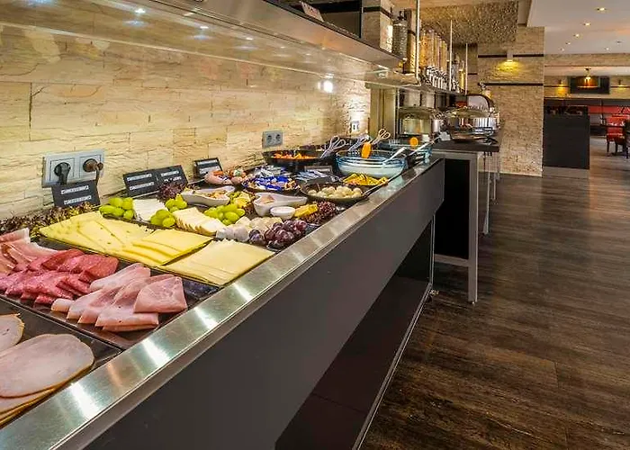 Plaza 3* Χαϊλμπρόν