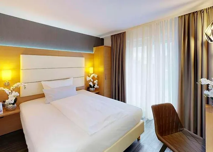 Plaza Ξενοδοχείο Χαϊλμπρόν