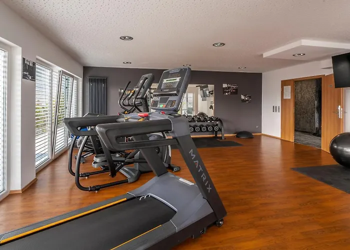 Ξενοδοχείο Plaza 3*