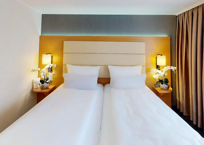 Plaza Ξενοδοχείο 3*