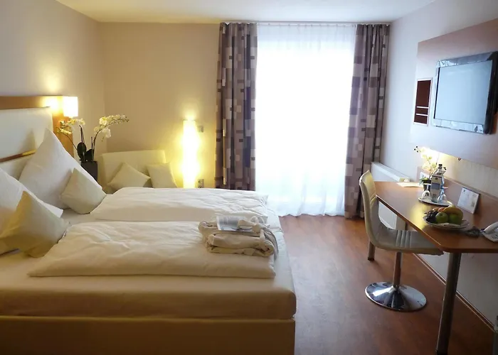 Ξενοδοχείο Plaza Χαϊλμπρόν