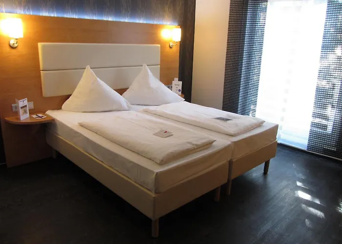 Ξενοδοχείο Plaza Χαϊλμπρόν