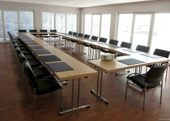 Plaza Ξενοδοχείο 3*